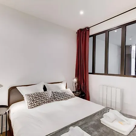318 Pivert - Superb In * Parigi